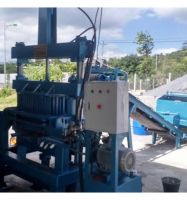 Máy ép gạch không nung